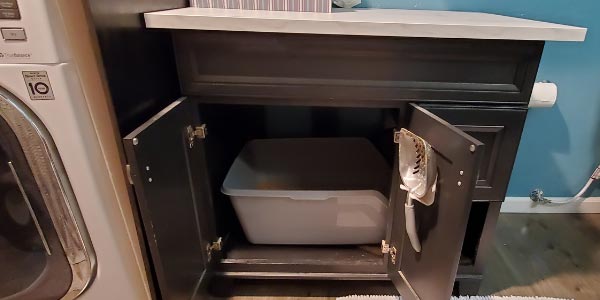 Litter box hotsell for narrow spaces